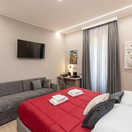 Iron Luxury Guest house 4*