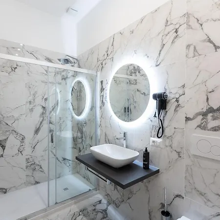 Guest house Iron Luxury 4*