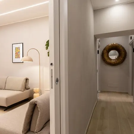 Iron Luxury Guest house 4*