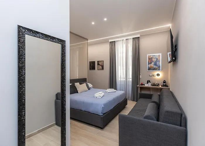 ゲストハウス Iron Luxury 4*