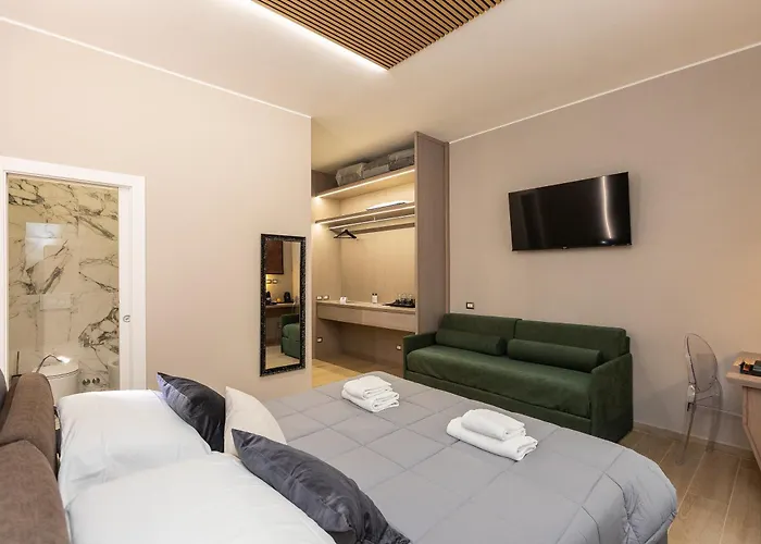 Iron Luxury 4* ローマ