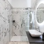 Affittacamere Iron Luxury 4*
