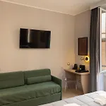 Iron Luxury Affittacamere 4*