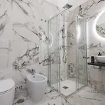 Iron Luxury 4*