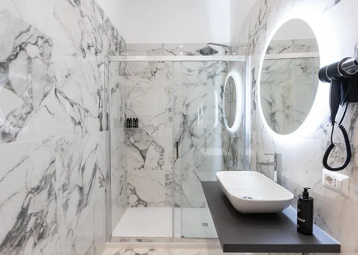 게스트하우스 Iron Luxury 4*